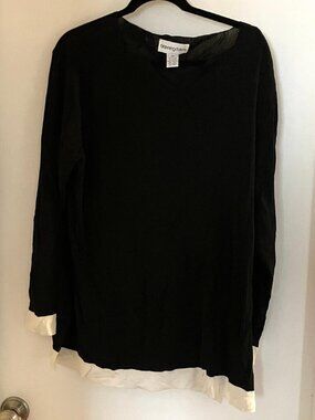 Bloomingdales Plus Size Black white Tunic Top Size 2X